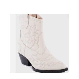 Seychelles Cream / off white Eagle Rock Leather Western ankle boot size 7.5